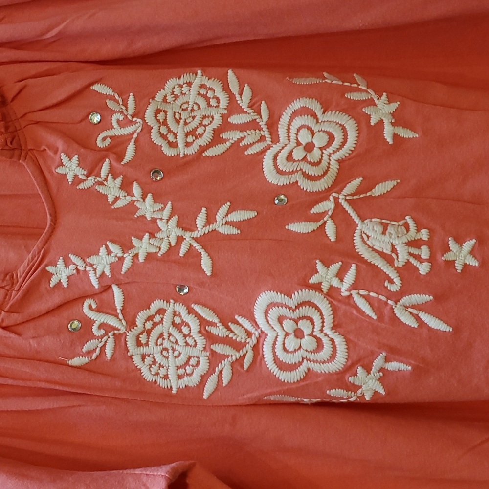 RXB Embroidered Top - Picture 2 of 5
